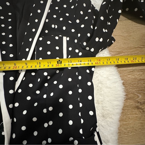 Express Womens Blazer Size 4 Polka Dot Black White Blazer - Picture 5 of 9